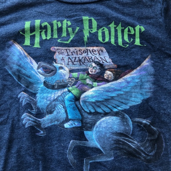 Harry Potter T Shirt Prisoners of Azkaban Book Cover.   Size 8. - Picture 2 of 5